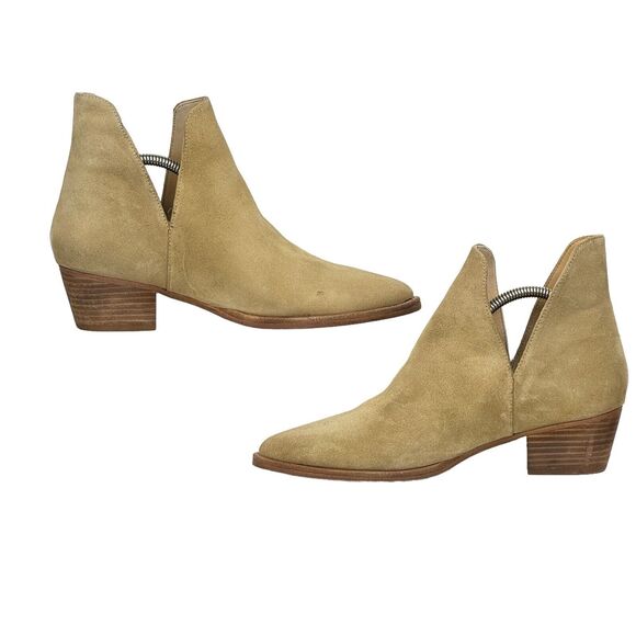 Free People Boots Women's Charm Double V Cutout Brown Suede Ankle Booties 39 8.5 - Picture 3 of 11